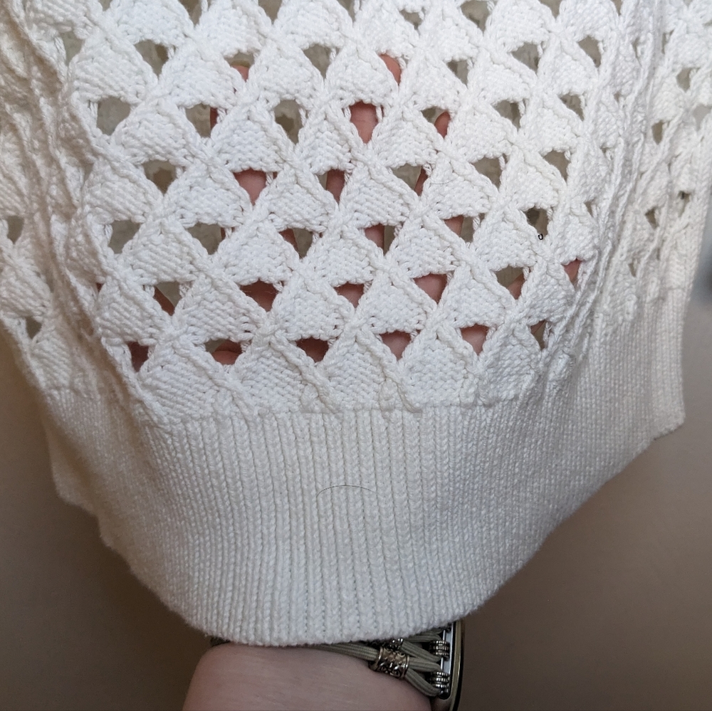 American Eagle White Crochet Knit Sweater S 🤍✨ - Picture 6 of 8